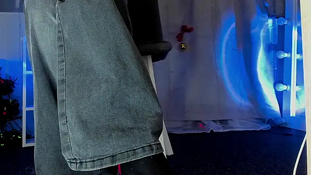 MipsyMipson online show from December 29, 1:49 pm