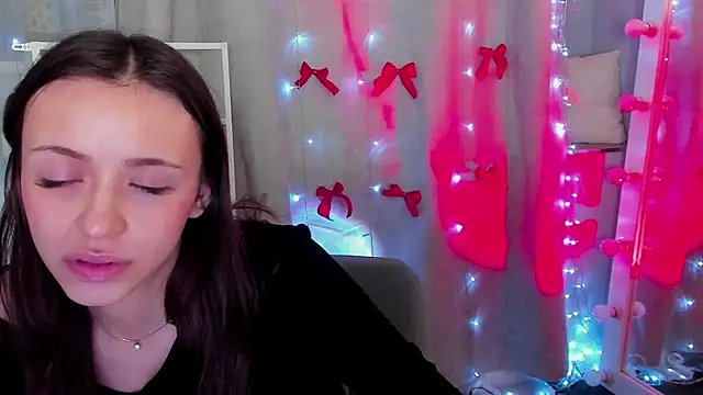 MipsyMipson online show from January 5, 4:38 pm