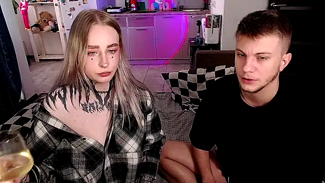 Snapshot of soalice chatting on October 8, 10:35 am soalice online show from October 8, 10:35 am