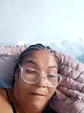 Snapshot of Delicy1 chatting on December 8, 6:39 pm Delicy1 online show from December 8, 6:39 pm