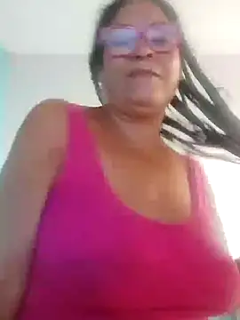 Snapshot of Delicy1 chatting on January 10, 5:02 pm Delicy1 online show from January 10, 5:02 pm