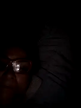 Snapshot of Delicy1 chatting on January 14, 4:04 am Delicy1 online show from January 14, 4:04 am