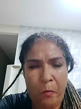 Snapshot of Delicy1 chatting on January 20, 2:11 am Delicy1 online show from January 20, 2:11 am