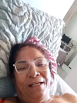 Snapshot of Delicy1 chatting on March 7, 12:45 pm Delicy1 online show from March 7, 12:45 pm