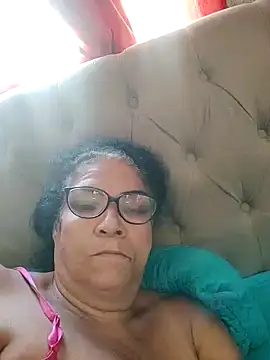 Snapshot of Delicy1 chatting on October 24, 1:29 pm Delicy1 online show from October 24, 1:29 pm