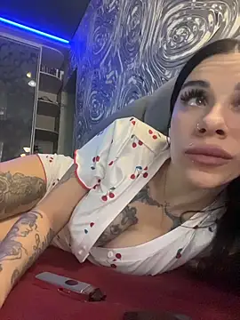 Queen of pain online show from January 8, 7:21 am