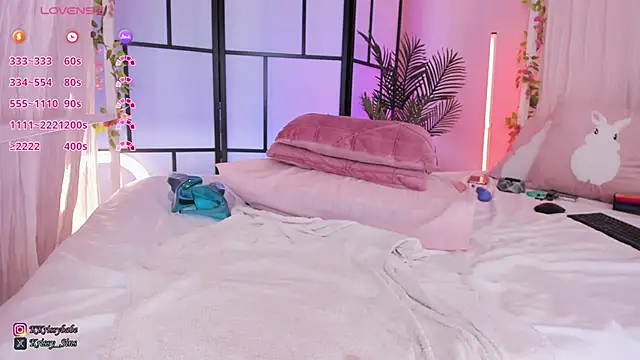 KrissySinsx online show from March 21, 8:19 am