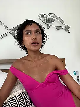 AnaRoxane  online show from June 25, 6:56 pm