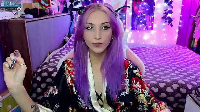 Snapshot of Violet_Noir chatting on January 23, 9:18 am Violet Noir online show from January 23, 9:18 am