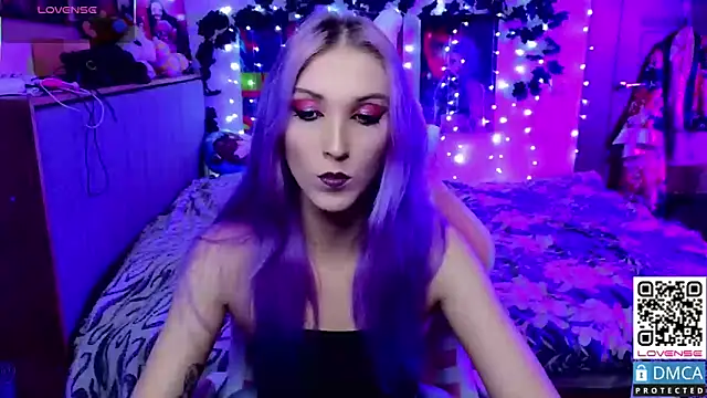 Snapshot of Violet_Noir chatting on February 27, 11:20 am Violet Noir online show from February 27, 11:20 am