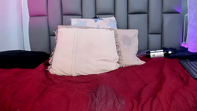  MiaBrown  online show from February 25, 6:09 pm