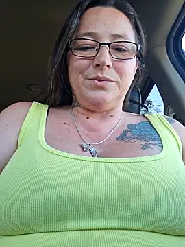 angelbaby1998 online show from March 14, 9:20 pm