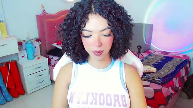 Tanedra collings online show from February 6, 3:11 am