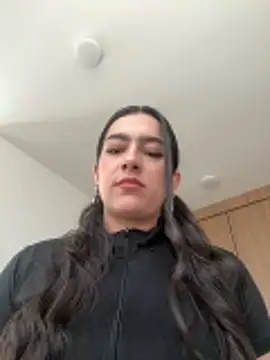 Snapshot of Nicollemays chatting on April 27, 1:09 pm Nicollemays online show from April 27, 1:09 pm
