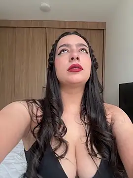 Snapshot of Nicollemays chatting on May 12, 2:14 pm Nicollemays online show from May 12, 2:14 pm