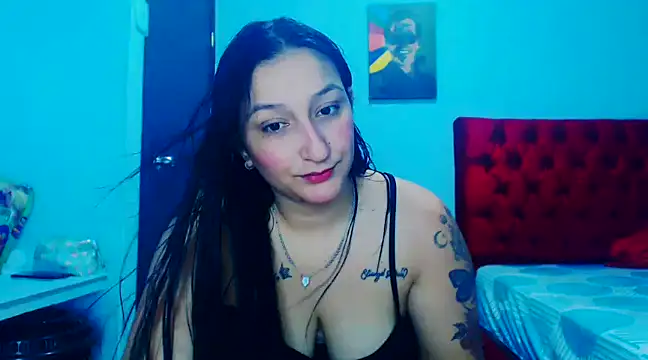 Snapshot of liz_dirty chatting on December 21, 11:02 pm liz dirty online show from December 21, 11:02 pm