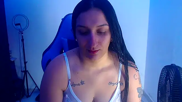 Snapshot of liz_dirty chatting on September 17, 10:44 pm liz dirty online show from September 17, 10:44 pm