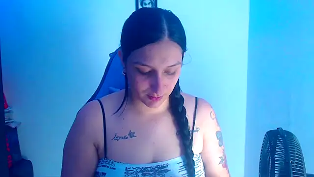 Snapshot of liz_dirty chatting on September 28, 9:53 pm liz dirty online show from September 28, 9:53 pm