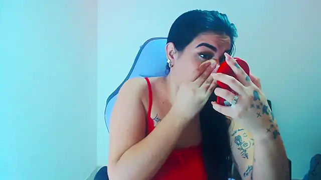 Snapshot of liz_dirty chatting on November 30, 11:09 pm liz dirty online show from November 30, 11:09 pm