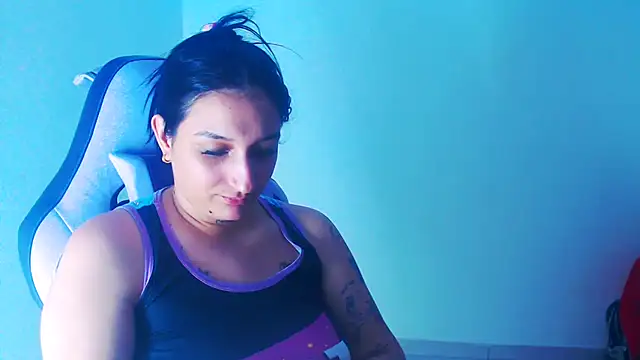 liz dirty online show from March 29, 10:32 pm