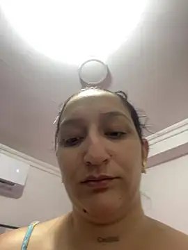 Snapshot of liz_dirty chatting on July 22, 10:01 pm liz dirty online show from July 22, 10:01 pm