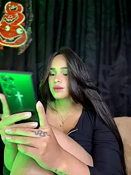 Merloth online show from October 24, 5:04 am