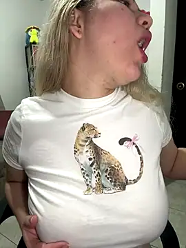 Celestedubois online show from November 18, 11:37 pm