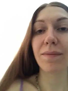 Snapshot of _Sweet_Love_ chatting on June 6, 10:09 am Sweet Love online show from June 6, 10:09 am