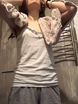 Snapshot of _Sweet_Love_ chatting on June 20, 1:25 pm Sweet Love online show from June 20, 1:25 pm