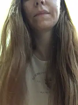 Snapshot of _Sweet_Love_ chatting on July 14, 10:43 am Sweet Love online show from July 14, 10:43 am