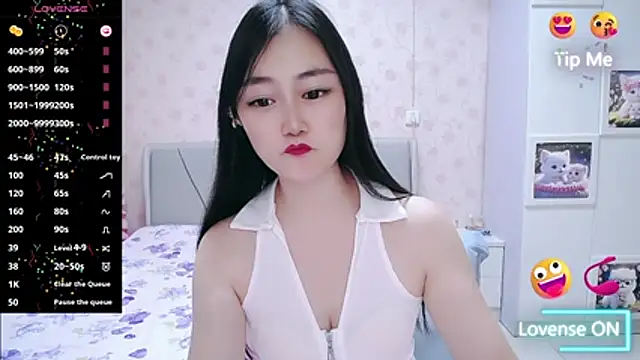 Snapshot of Elvira_baby chatting on June 27, 12:22 pm Elvira baby online show from June 27, 12:22 pm