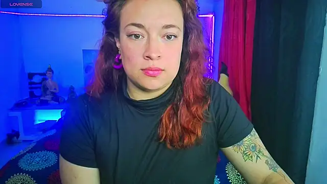 Snapshot of IamZaylu chatting on December 23, 1:29 am IamZaylu online show from December 23, 1:29 am