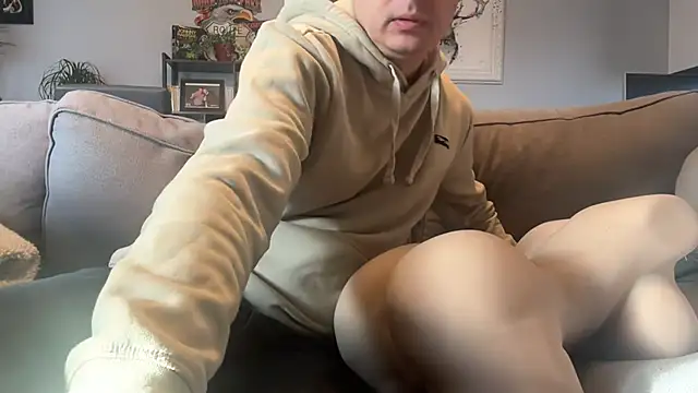 freddy0222222 online show from March 14, 7:36 am