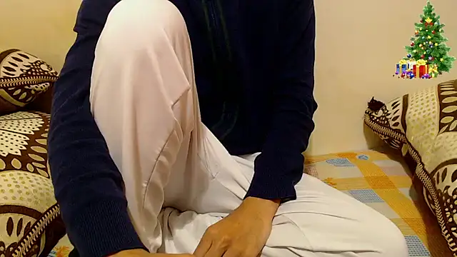 Alexdelarge323 online show from December 3, 10:57 am