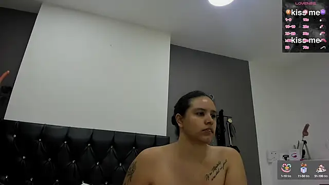 Snapshot of MariaGaitan chatting on March 8, 3:02 pm MariaGaitan online show from March 8, 3:02 pm