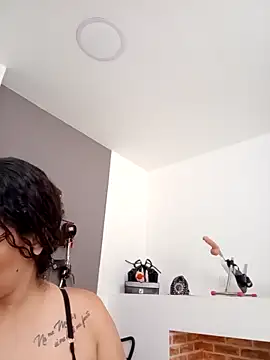 Snapshot of MariaGaitan chatting on October 1, 7:09 pm MariaGaitan online show from October 1, 7:09 pm