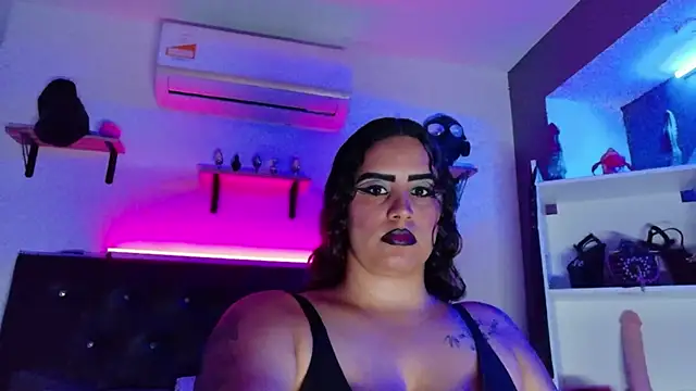 MariaGaitan online show from April 2, 5:10 pm