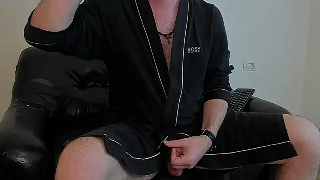 Snapshot of KingMalcom chatting on March 14, 3:25 pm KingMalcom online show from March 14, 3:25 pm