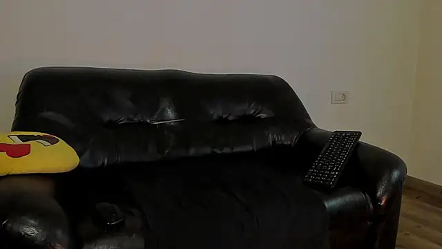 Snapshot of KingMalcom chatting on November 12, 11:54 am KingMalcom online show from November 12, 11:54 am