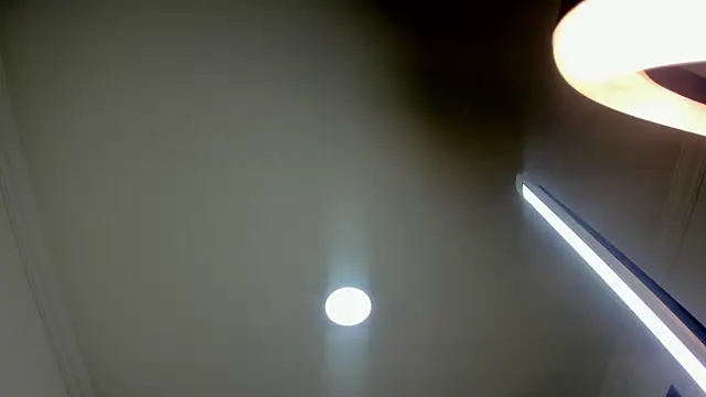 nalalye cruzz  online show from November 8, 3:07 am