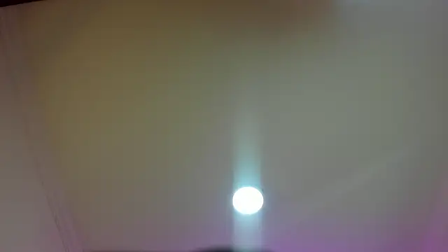 nalalye cruzz  online show from March 11, 2:39 am