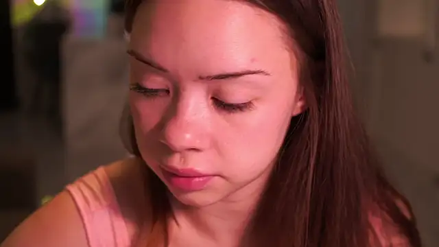 VixenMia online show from February 17, 3:25 am