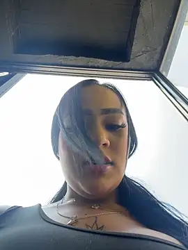 Luisa Fernandaa online show from March 26, 7:41 pm