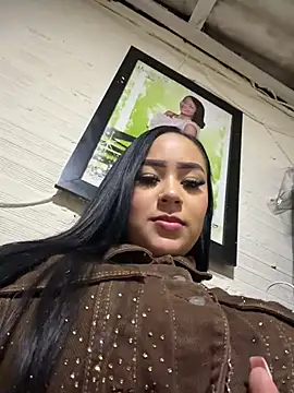 Luisa Fernandaa online show from April 2, 12:41 am