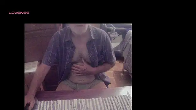 Snapshot of terrybare chatting on September 10, 6:30 pm terrybare online show from September 10, 6:30 pm