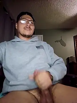 Snapshot of MrBiggBallz chatting on January 10, 9:13 am MrBiggBallz online show from January 10, 9:13 am