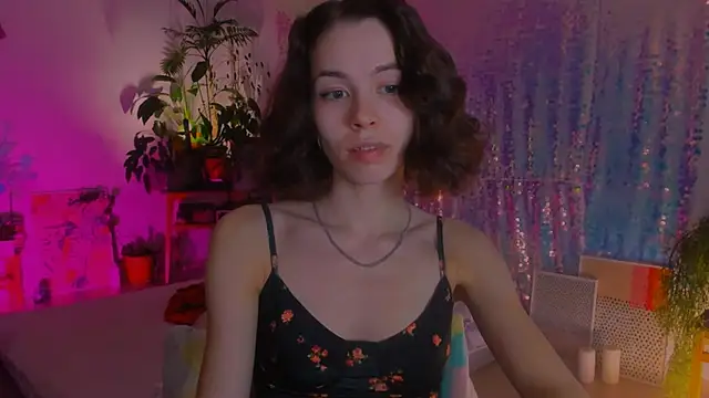 Snapshot of poli__ chatting on December 26, 9:37 pm poli   online show from December 26, 9:37 pm