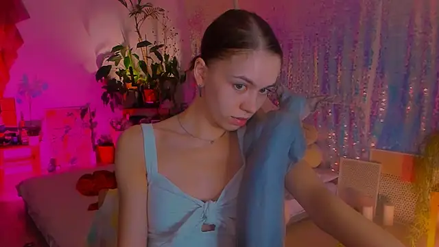 Snapshot of poli__ chatting on January 26, 10:13 pm poli   online show from January 26, 10:13 pm