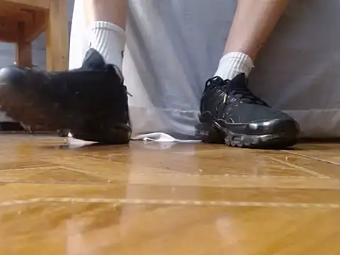 alphaswitchard online show from April 11, 12:15 am