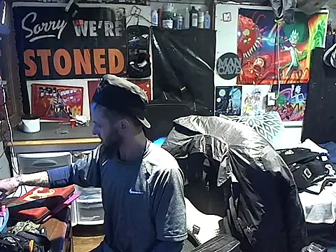 Snapshot of CloudDadddyyy420 chatting on January 11, 3:23 am CloudDadddyyy420 online show from January 11, 3:23 am